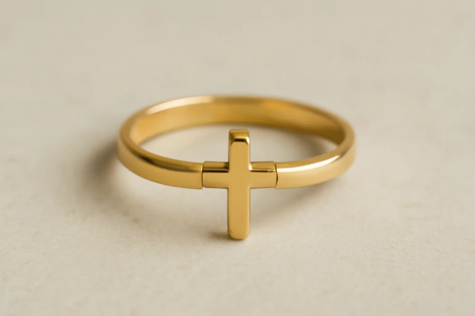 Anillos Cristianos: Guía completa de significado, estilos y joyería ética